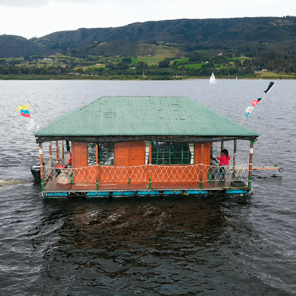 CASABARCO navegando en guatavita